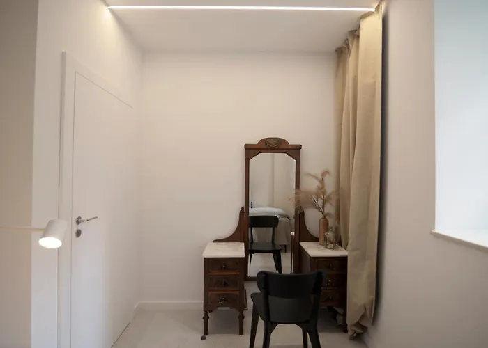 Appartamento In Historic Heart Of *